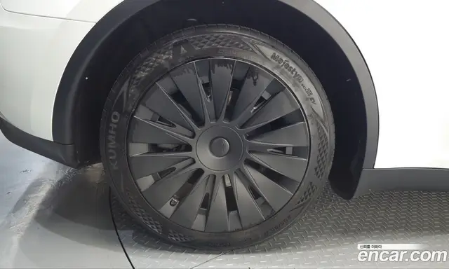 Tesla Model Y 2024 0.2 АКПП, миниатюра 4 Tesla Model Y 2024 0.2 АКПП, миниатюра 4