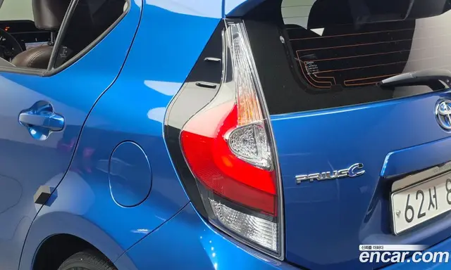 Toyota Prius 2018 1.5 АКПП, миниатюра 9 Toyota Prius 2018 1.5 АКПП, миниатюра 9