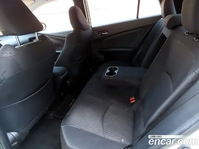 Toyota Prius 2018 1.8 вариатор, миниатюра 6
