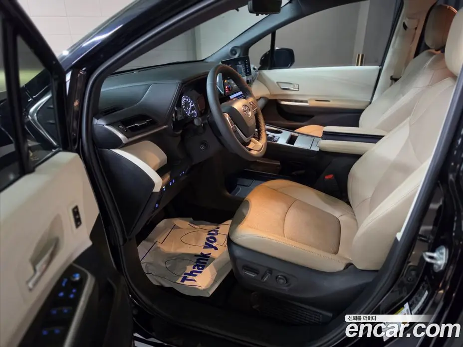 Toyota Sienna 2024 2.5 АКПП, фото 10