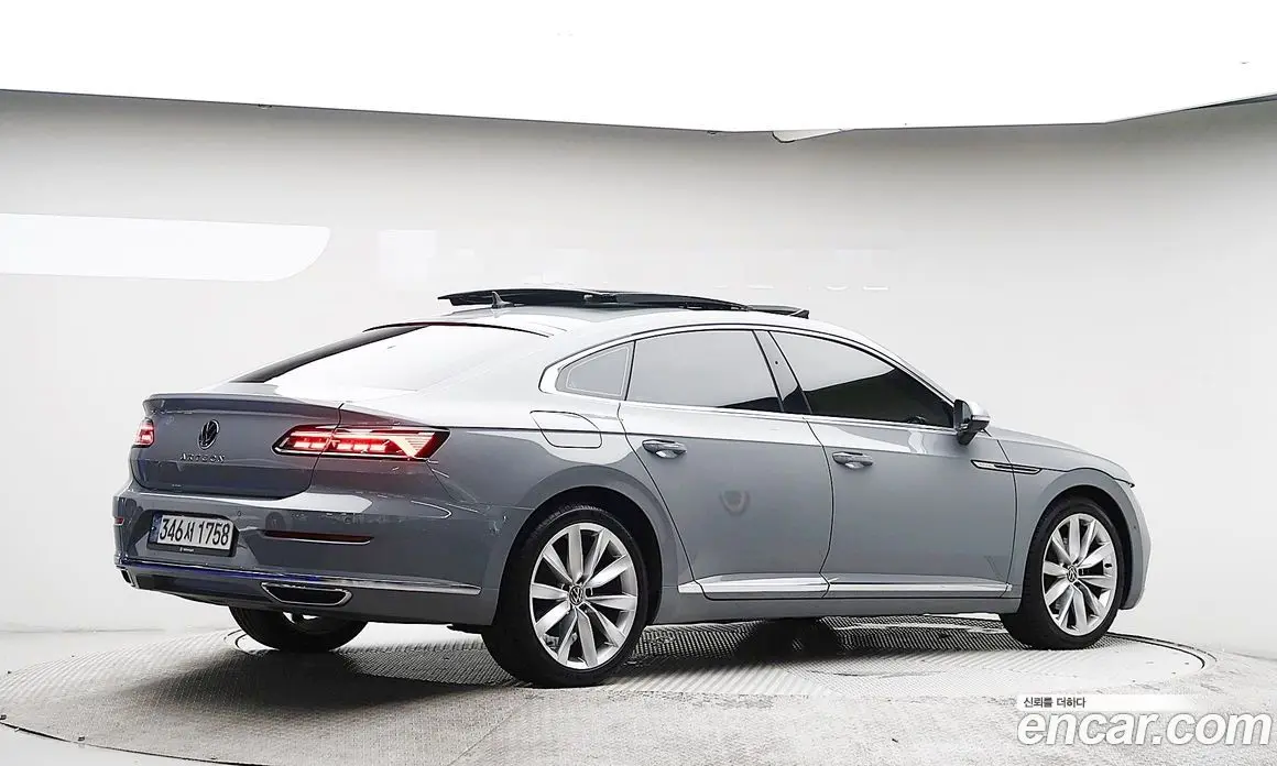Volkswagen Arteon 2022 2.0 АКПП, фото 4