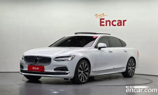 Volvo S90, 2023, 29 535 км
