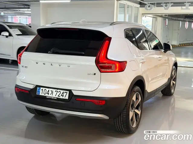 Volvo XC40 2025 2.0 АКПП, миниатюра 2