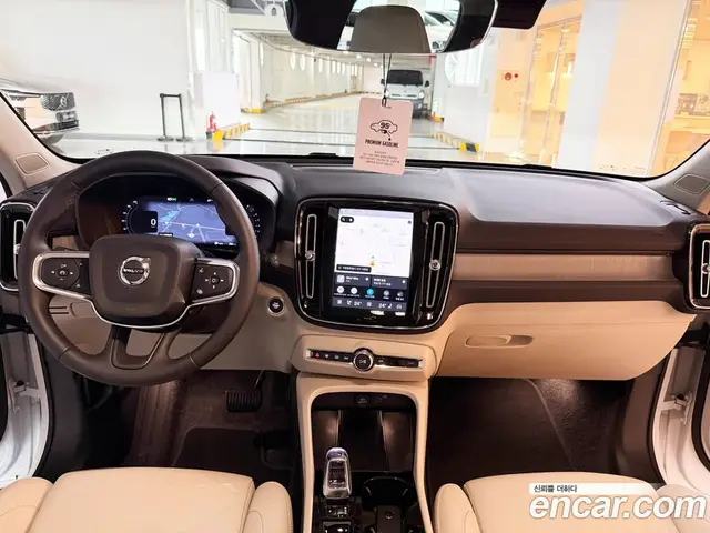 Volvo XC40 2025 2.0 АКПП, миниатюра 7