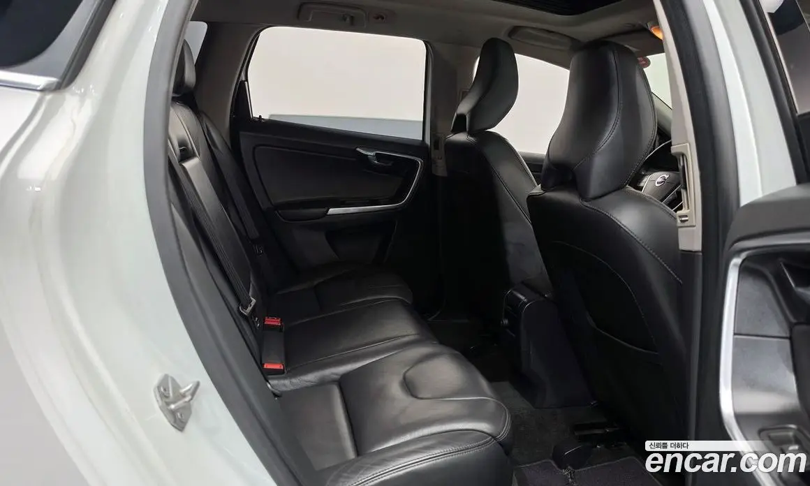 Volvo XC60 2016 2.0 АКПП, фото 12