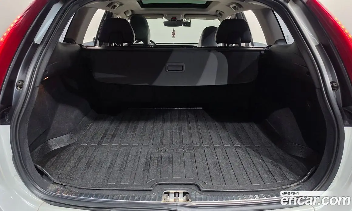 Volvo XC60 2016 2.0 АКПП, фото 20