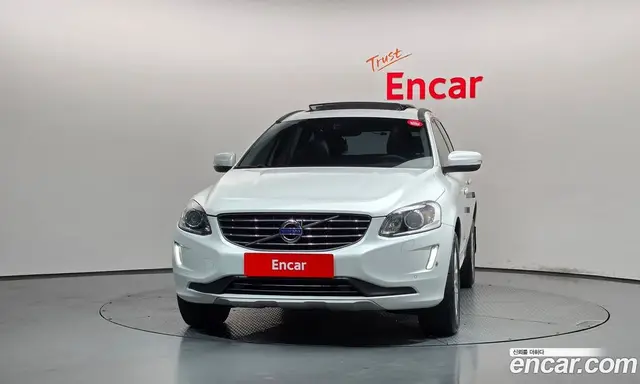 Volvo XC60 2016 2.0 АКПП, миниатюра 3