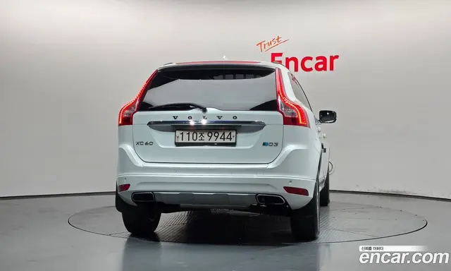 Volvo XC60 2016 2.0 АКПП, миниатюра 4