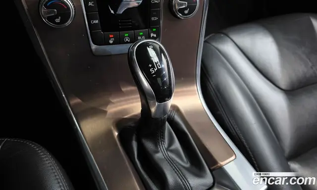 Volvo XC60 2016 2.0 АКПП, миниатюра 9