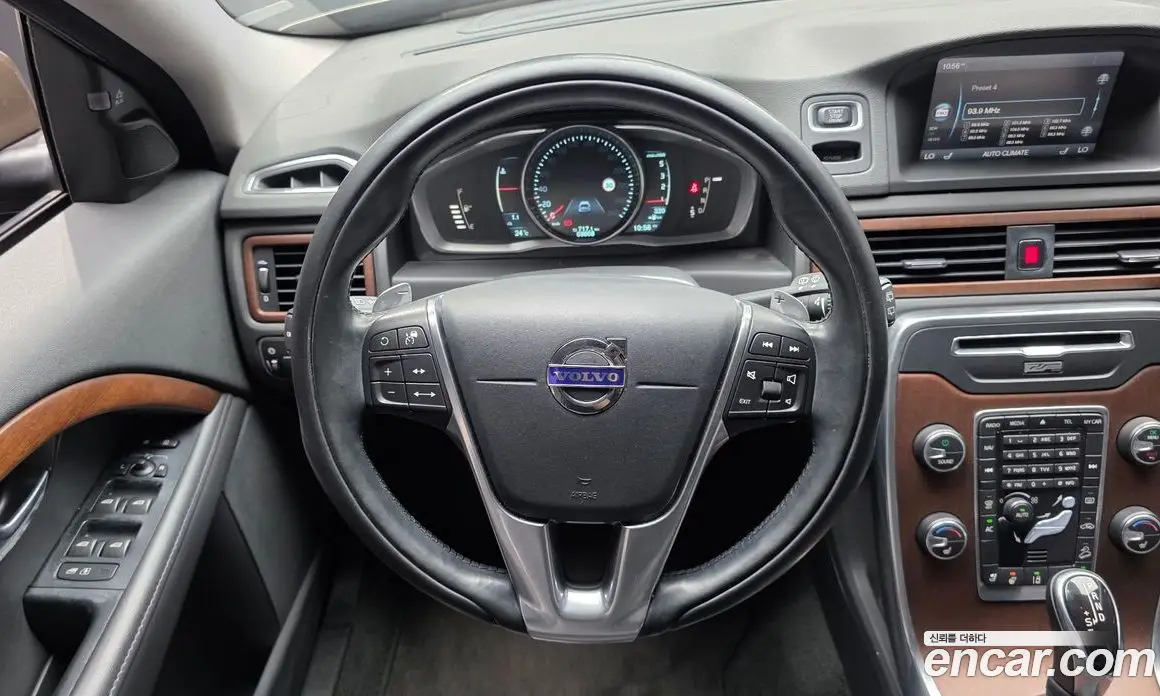 Volvo XC70 2013 2.4 АКПП, фото 13 Volvo XC70 2013 2.4 АКПП, фото 13
