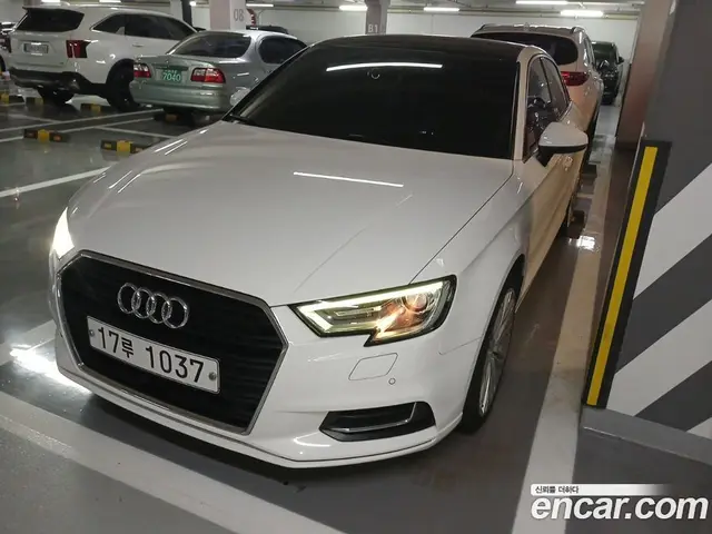 Audi A3 2018 2.0 АКПП, миниатюра 4 Audi A3 2018 2.0 АКПП, миниатюра 4
