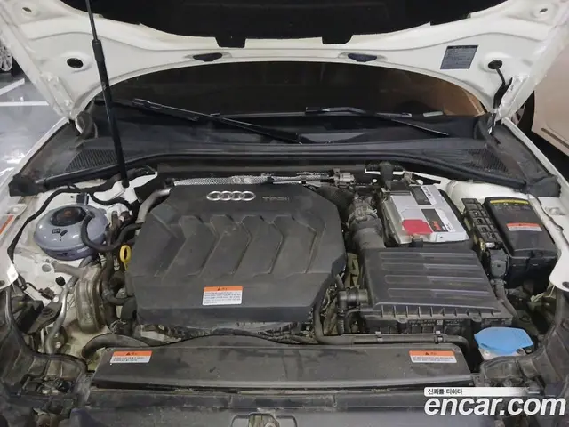 Audi A3 2018 2.0 АКПП, миниатюра 7 Audi A3 2018 2.0 АКПП, миниатюра 7