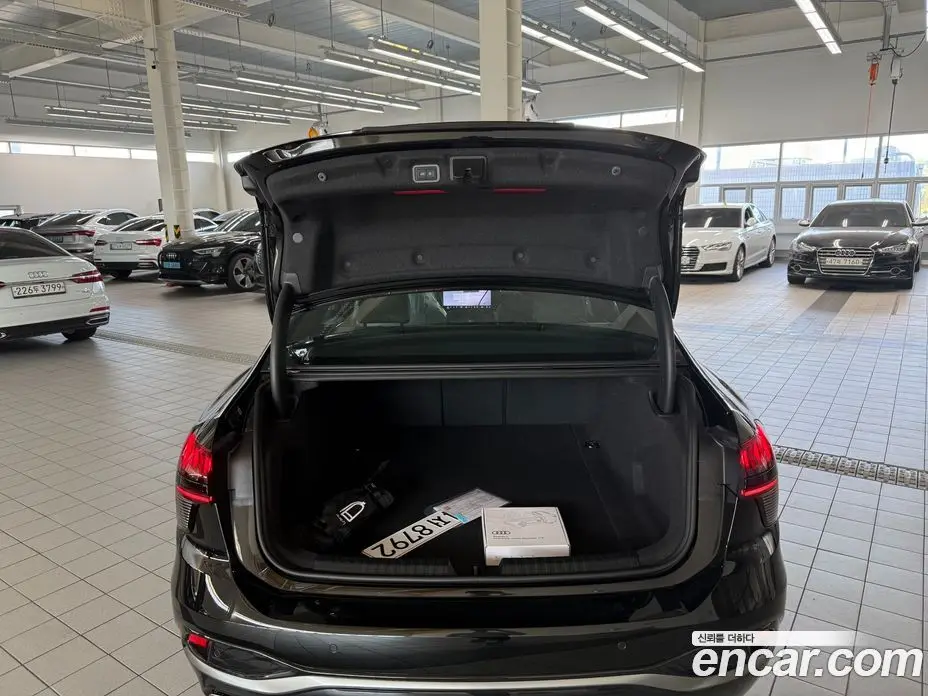 Audi A6 2026 2.0 АКПП, фото 5