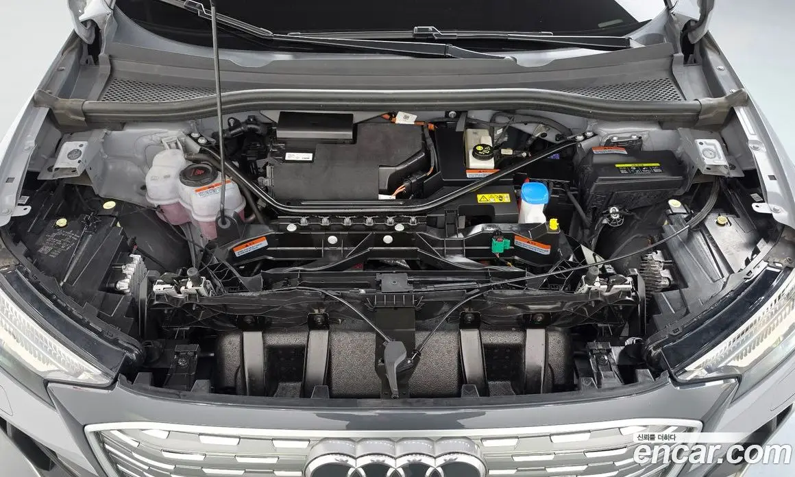Audi Q4 e-tron 2023 0.2 АКПП, фото 6