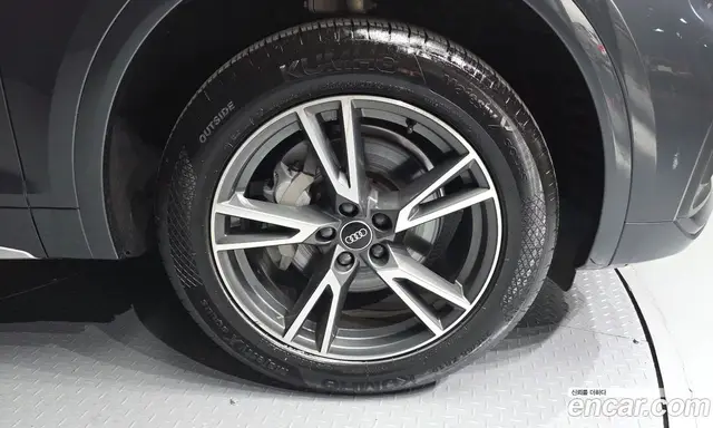 Audi Q5 2022 2.0 АКПП, миниатюра 6
