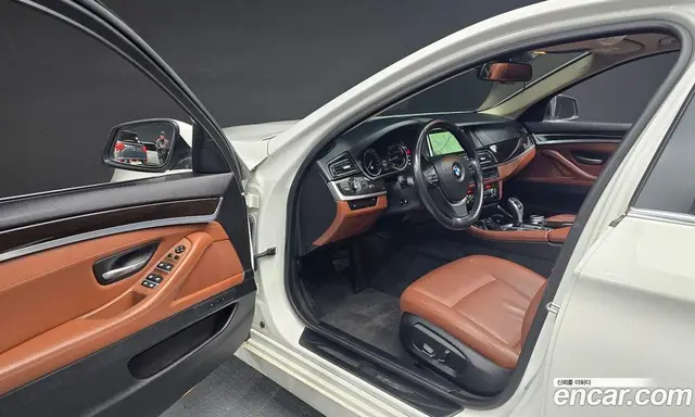 BMW 5 серия 2014 2.0 АКПП, миниатюра 11 BMW 5 серия 2014 2.0 АКПП, миниатюра 11