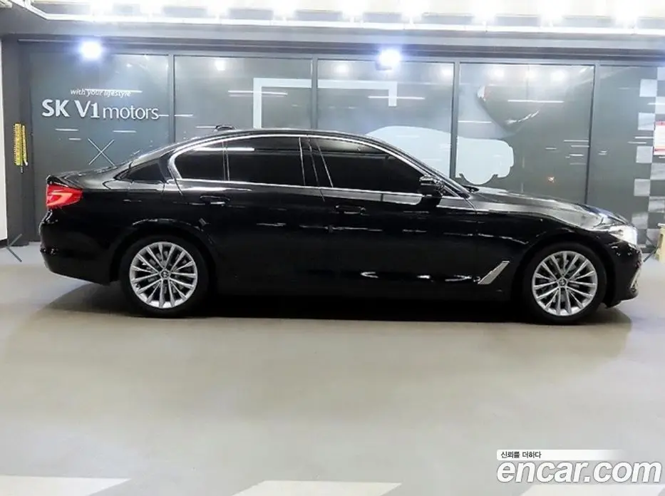 BMW 5 серия 2019 2.0 АКПП, фото 3