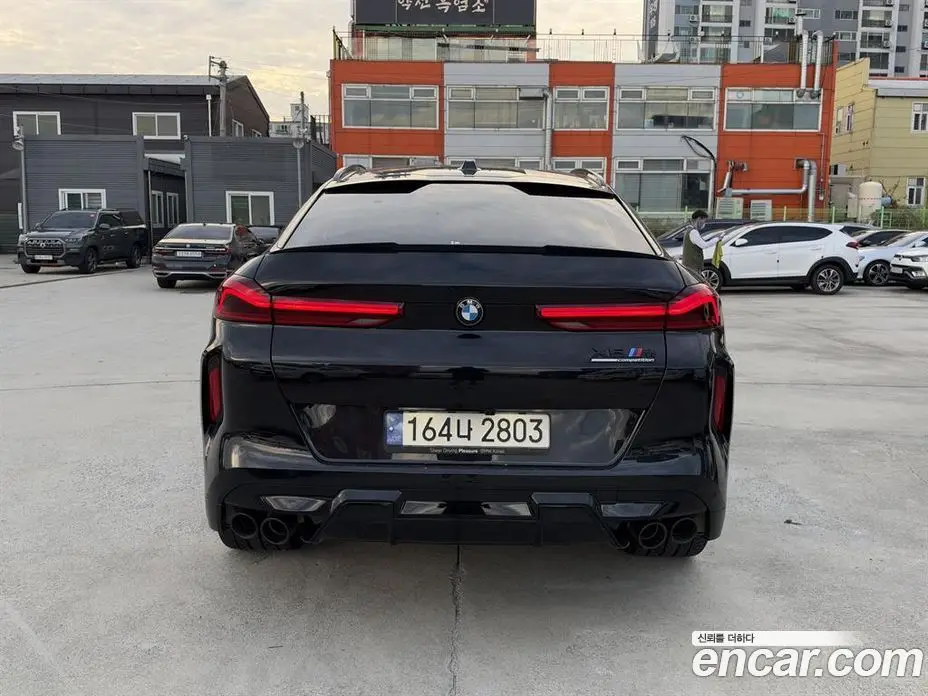 BMW X6M 2023 4.4 АКПП, фото 3