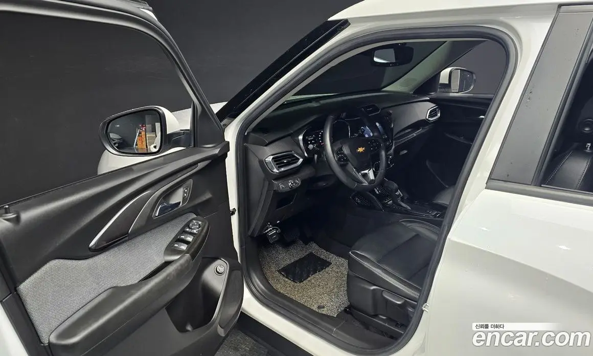 Chevrolet TrailBlazer 2022 1.3 АКПП, фото 11