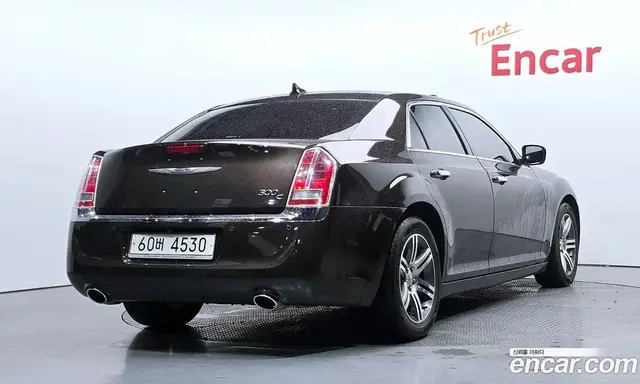 Chrysler 300C, 2012, 88 470 км