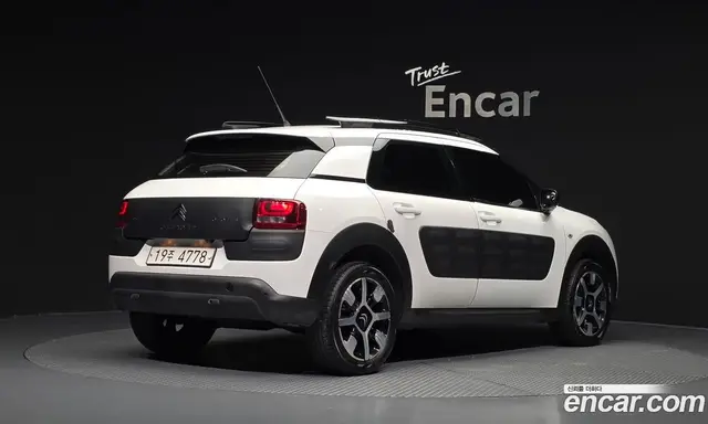 Citroen C4 Cactus 2017 1.6 АКПП, миниатюра 2