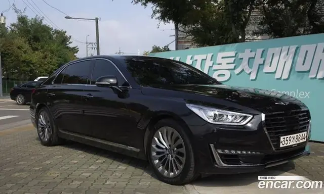 Genesis EQ900, 2018, 84 569 км