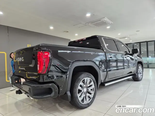 GMC Sierra 2025 6.2 АКПП, миниатюра 5
