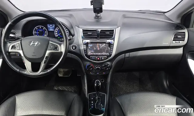 Hyundai Accent 2012 1.6 АКПП, миниатюра 10