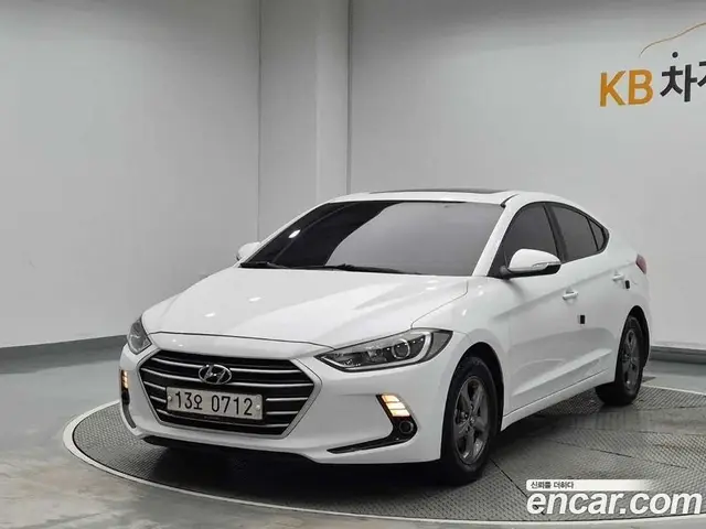 Hyundai Avante, 2016, 156 927 км