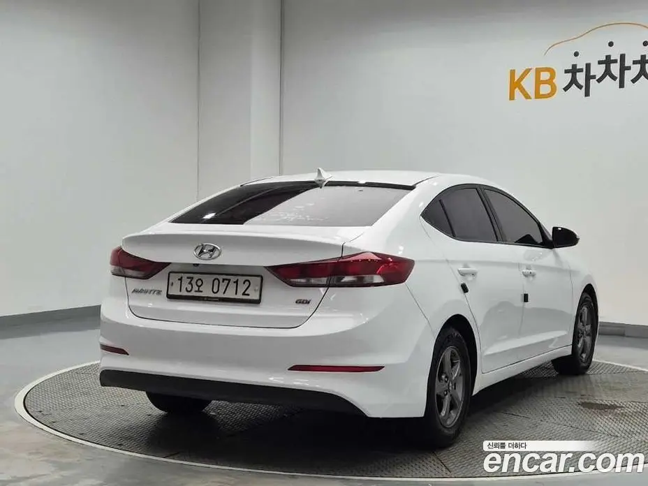 Hyundai Avante 2016 1.6 АКПП, фото 3