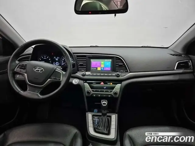 Hyundai Avante 2016 1.6 АКПП, миниатюра 6