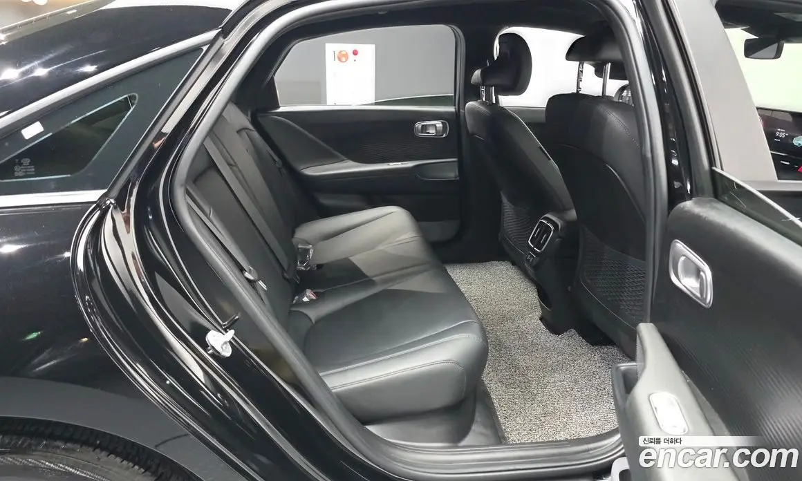 Hyundai Ioniq 6 2024 0.1 АКПП, фото 17