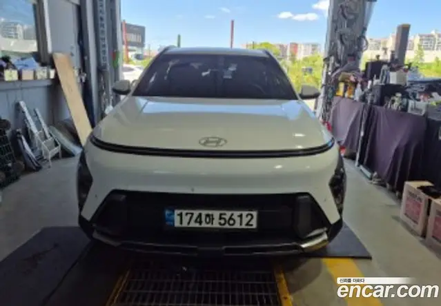 Hyundai Kona, 2023, 76 961 км
