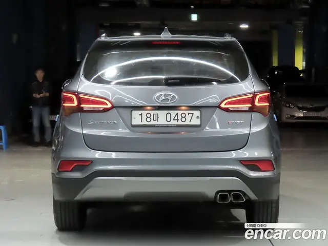 Hyundai Santa Fe 2016 2.0 АКПП, миниатюра 3
