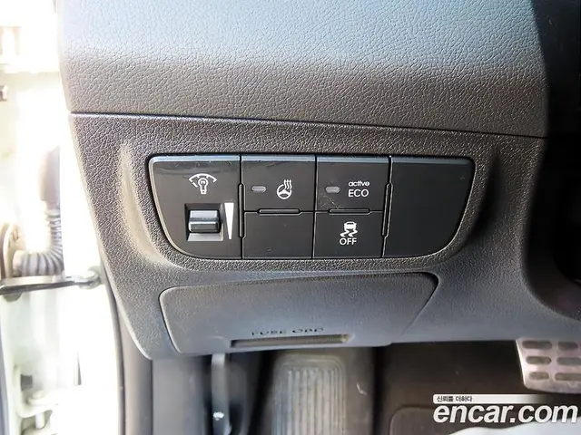 Hyundai Veloster 2015 1.6 АКПП, миниатюра 12