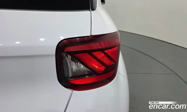 Hyundai Venue 2019 1.6 АКПП, миниатюра 8 Hyundai Venue 2019 1.6 АКПП, миниатюра 8