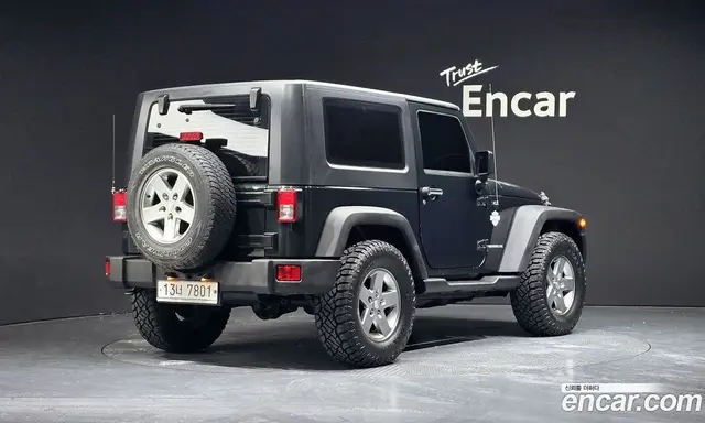 Jeep Wrangler 2010 2.8 АКПП, миниатюра 2 Jeep Wrangler 2010 2.8 АКПП, миниатюра 2