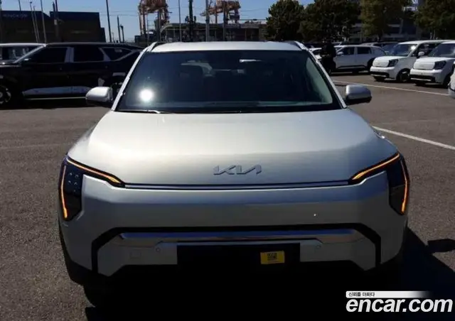 Kia EV3, 2026, 1 км