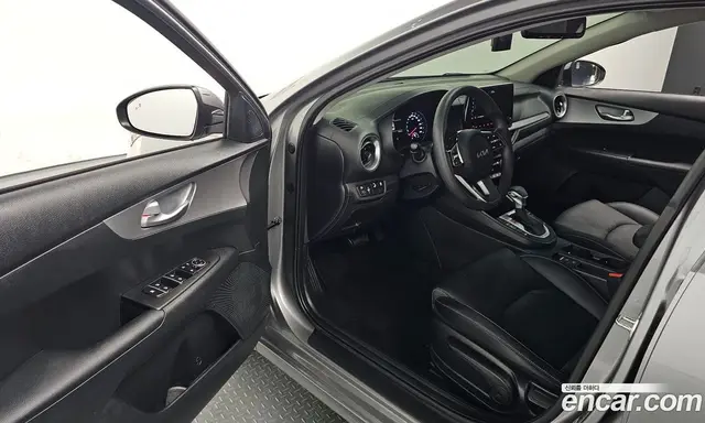 Kia K3 2023 1.6 АКПП, миниатюра 10