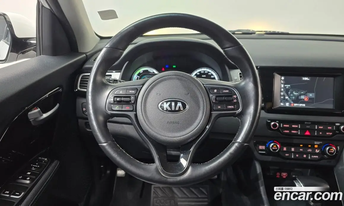 Kia Niro 2018 1.6 АКПП, фото 18