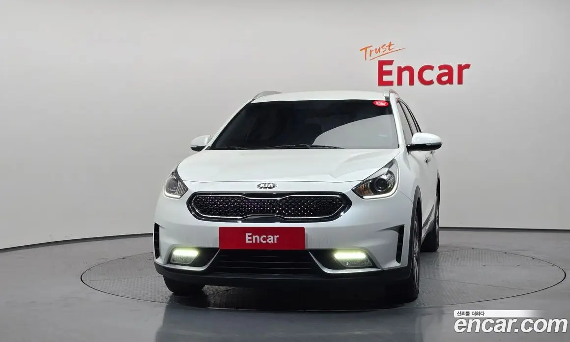 Kia Niro 2018 1.6 АКПП, фото 3