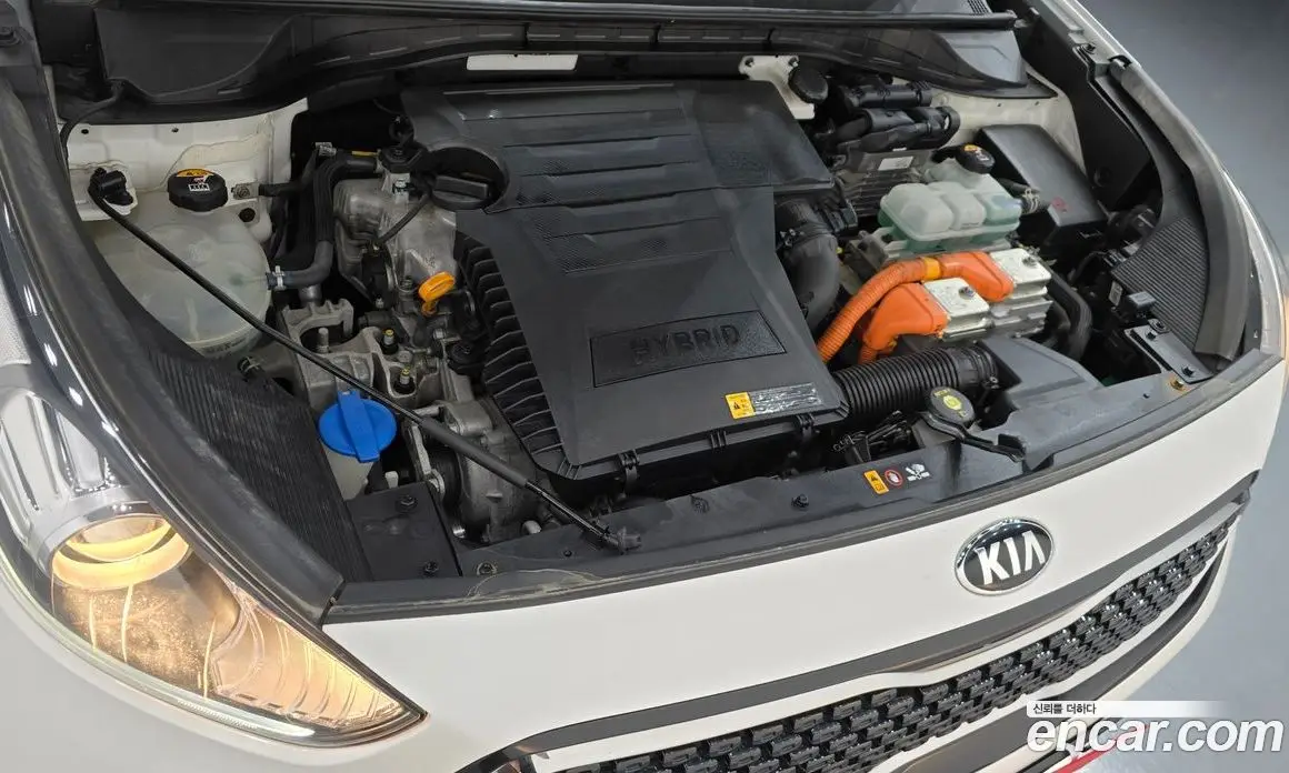 Kia Niro 2018 1.6 АКПП, фото 6