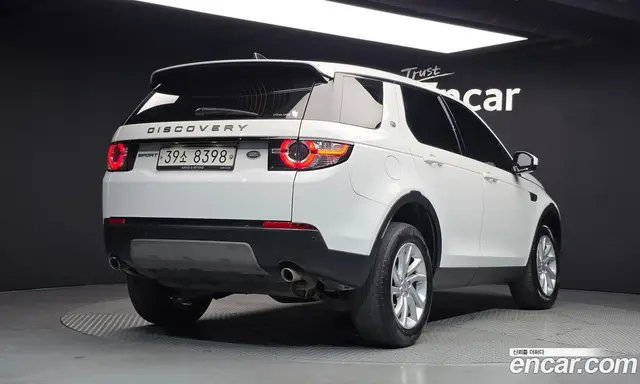 Land Rover Discovery Sport 2017 2.0 АКПП, миниатюра 2