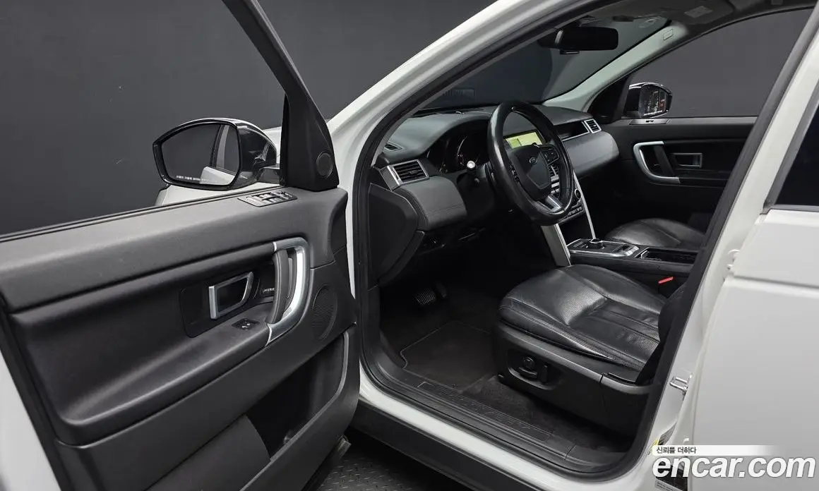Land Rover Discovery Sport 2017 2.0 АКПП, фото 10