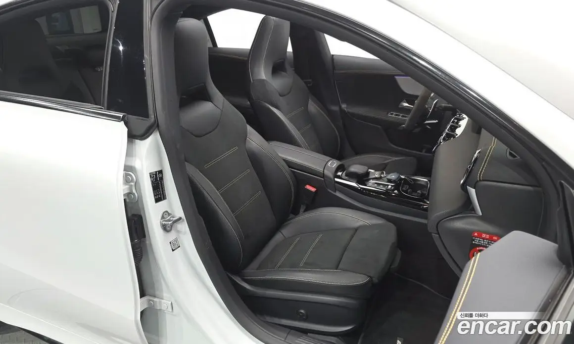 Mercedes-Benz CLA-Class 2021 2.0 АКПП, фото 15