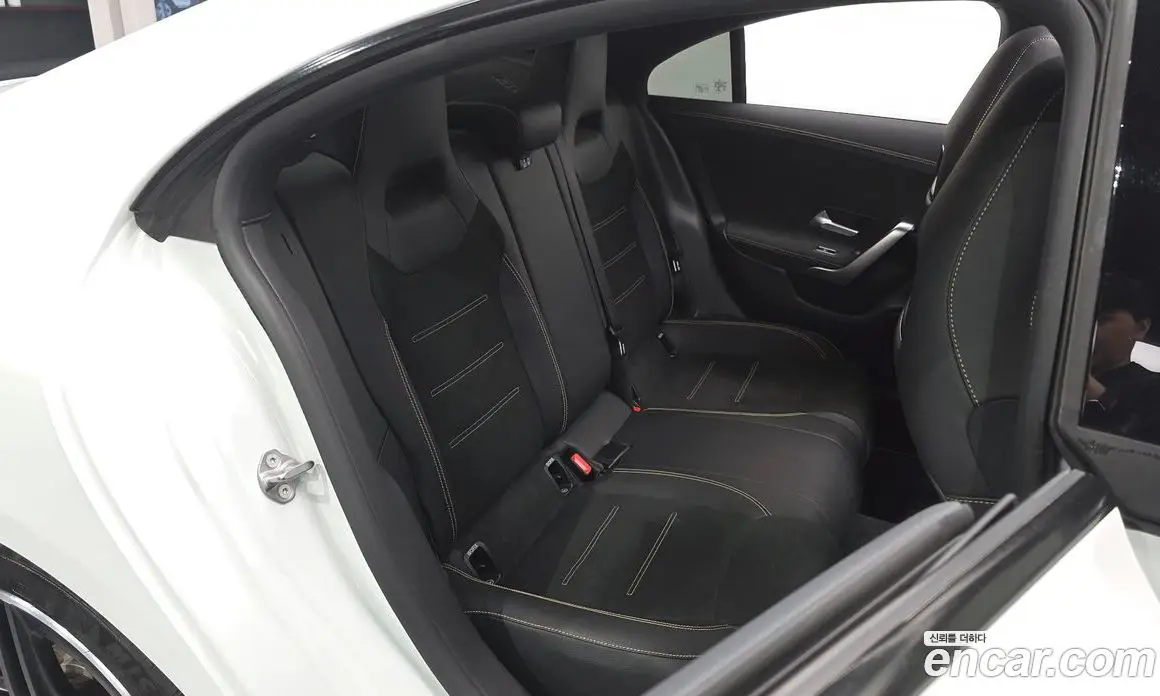 Mercedes-Benz CLA-Class 2021 2.0 АКПП, фото 17