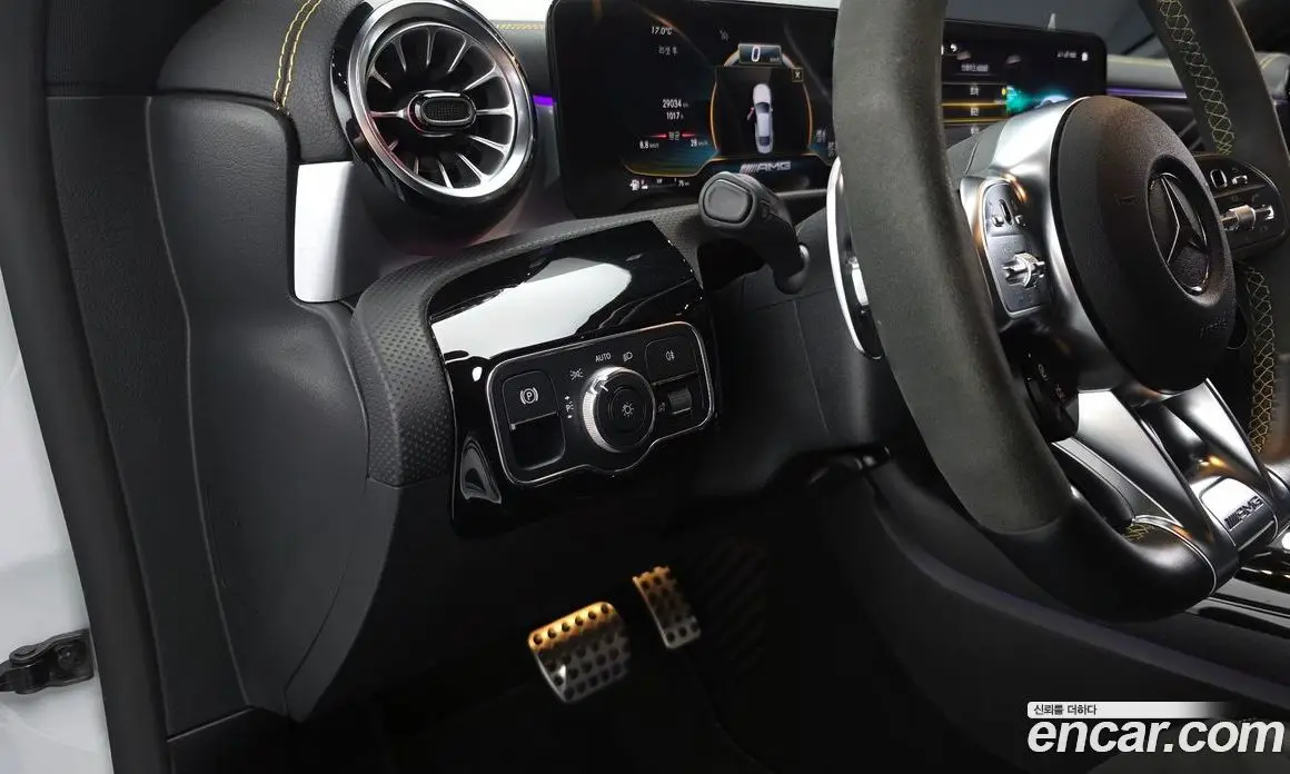 Mercedes-Benz CLA-Class 2021 2.0 АКПП, фото 18