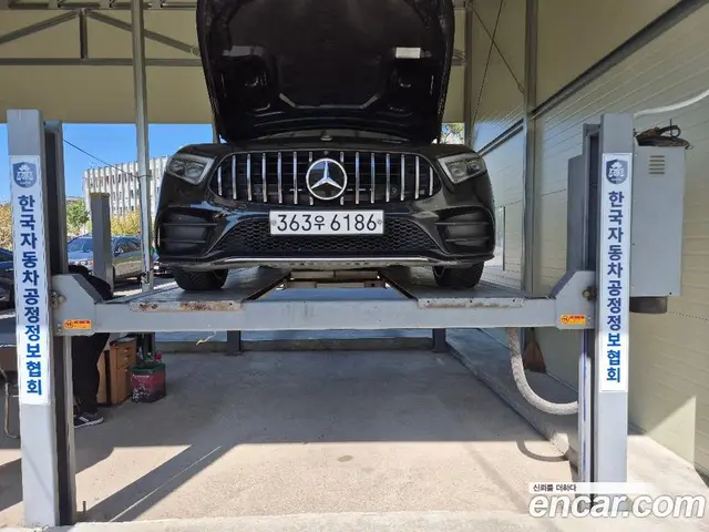 Mercedes-Benz CLS-Class, 2019, 160 744 км