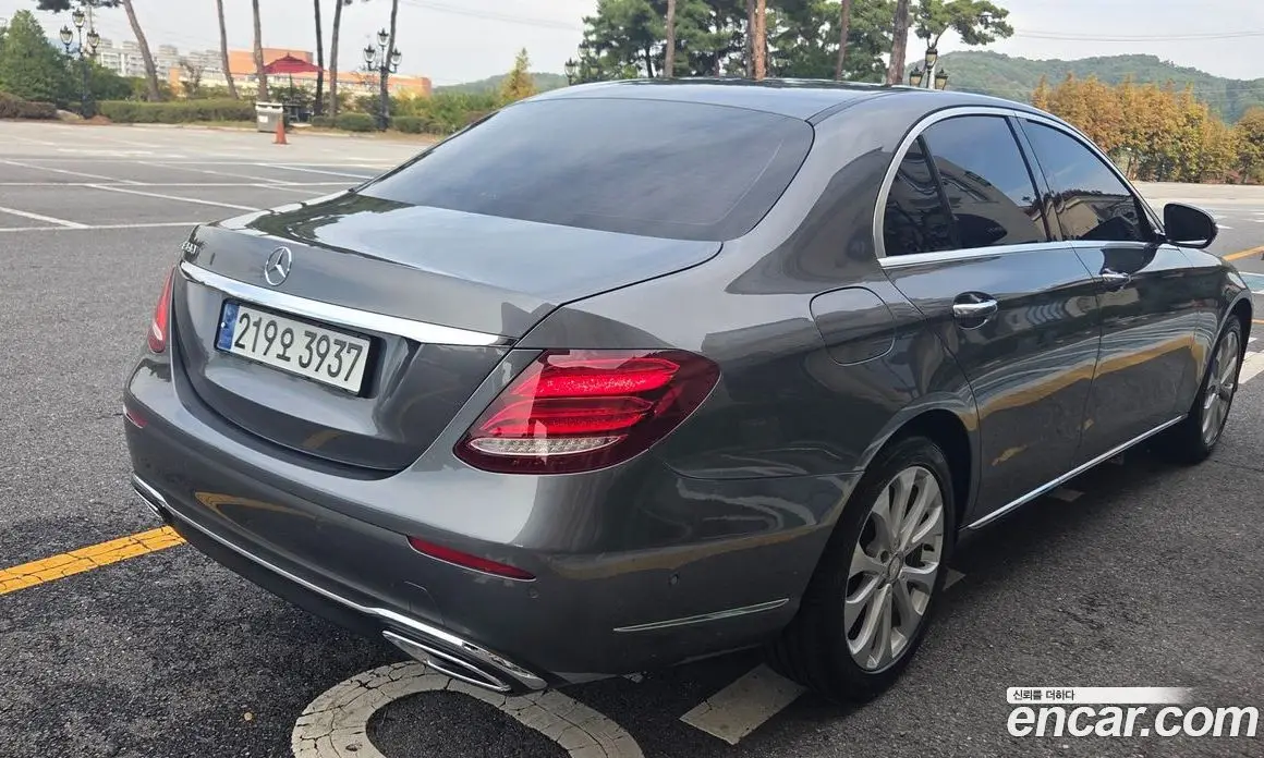 Mercedes-Benz E-Class 2017 1.9 АКПП, фото 13