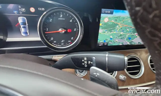 Mercedes-Benz E-Class 2017 1.9 АКПП, миниатюра 9